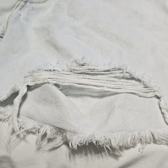 Levi's 501 Original Jean Shorts - Picture 4 of 12